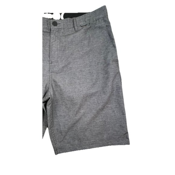 Hurley Shorts Gray Striped Sz 33 Style G5184-00 MWS0005680 9.5” Inseam - Picture 3 of 12